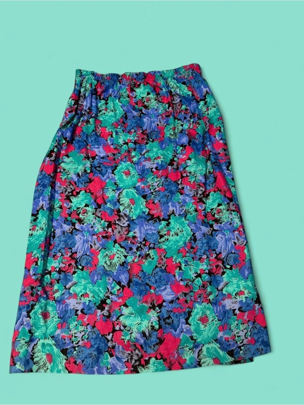 Vintage S.L. Fashions Vibrant Floral Midi Skirt